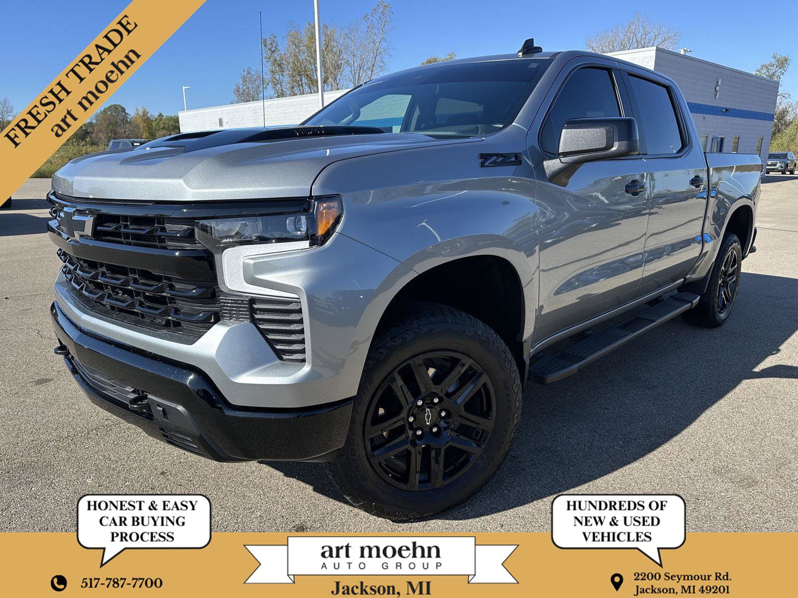 Used 2025 Chevrolet Silverado 1500 LT Trail Boss w/ Convenience Package II AWD/4WD image 1