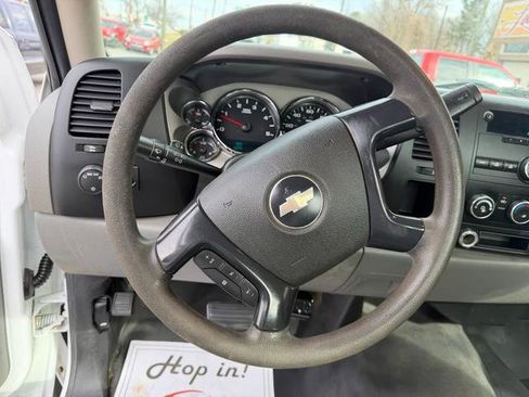 Used 2007 Chevrolet Silverado 3500 W/T RWD image 13