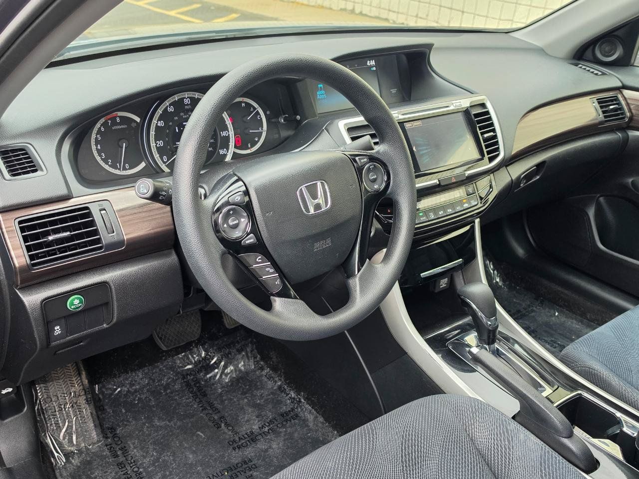Used 2017 Honda Accord EX image 10