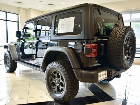Used 2023 Jeep Wrangler Unlimited Rubicon 4xe AWD/4WD image 4