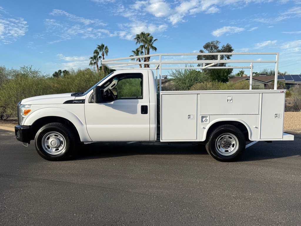 Used 2014 Ford F250 XL RWD image 2