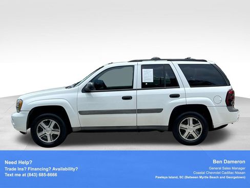 Used 2005 Chevrolet TrailBlazer LS w/ LS Preferred Equipment Group RWD image 11