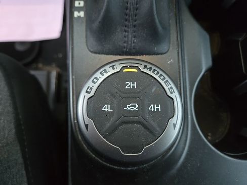 Used 2023 Ford Bronco Big Bend image 24