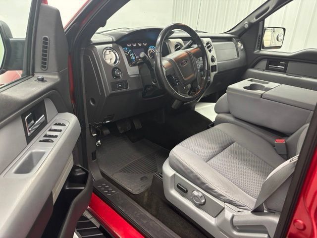 Used 2012 Ford F150 XLT w/ XLT Chrome Pkg RWD image 13