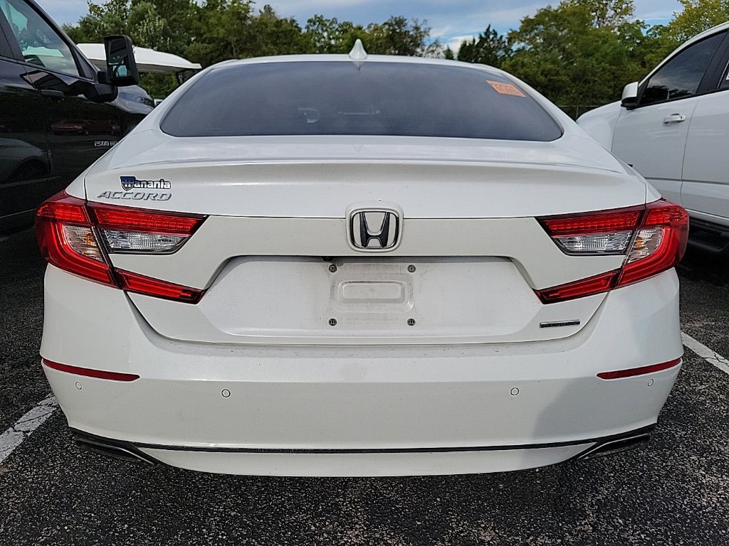 Used 2018 Honda Accord Touring image 5