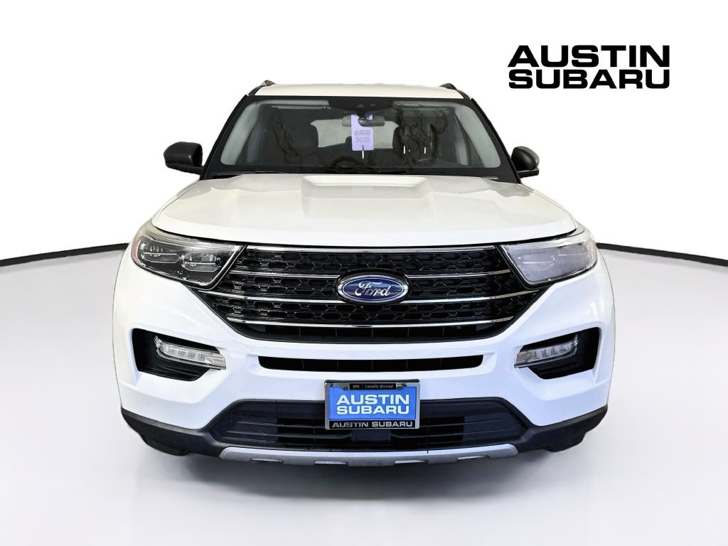 Used 2021 Ford Explorer XLT w/ Equipment Group 202A RWD image 2