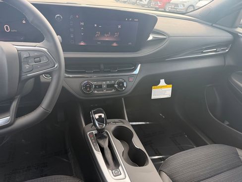 New 2026 Buick Envista Preferred w/ Convenience I Package FWD image 18