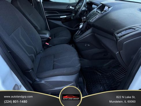 Used 2014 Ford Transit Connect XLT image 9