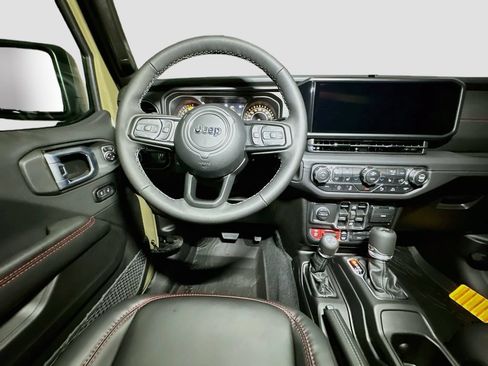 New 2026 Jeep Wrangler Unlimited Rubicon AWD/4WD image 27