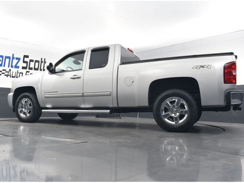 Used 2011 Chevrolet Silverado 1500 LTZ w/ Chrome Essentials Package image 19