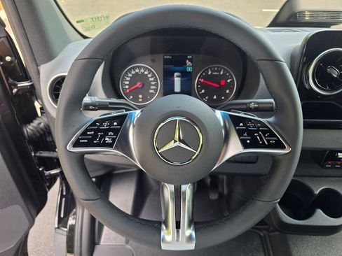 New 2026 Mercedes-Benz Sprinter 2500 image 36
