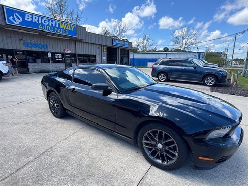 Used 2012 Ford Mustang Coupe RWD image 3