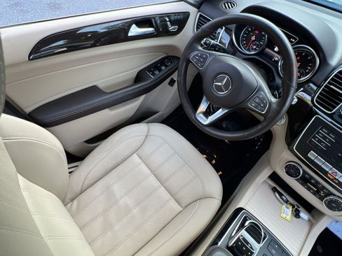 Used 2018 Mercedes-Benz GLE 350 4MATIC image 16
