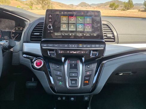 New 2026 Honda Odyssey Touring image 20