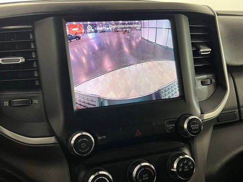 Used 2024 RAM 2500 Big Horn w/ Bed Utility Group image 18