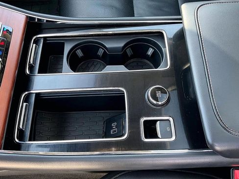 Used 2023 Lincoln Aviator Reserve w/ Equipment Group 201A image 33