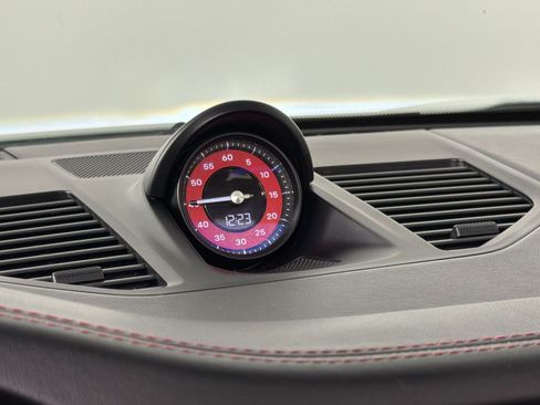Certified 2022 Porsche 911 Carrera 4S AWD/4WD image 28