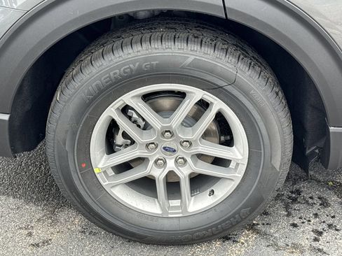 New 2026 Ford Explorer Active image 17