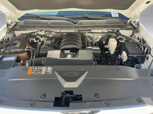 Used 2018 Chevrolet Silverado 1500 W/T w/ Trailering Package image 25