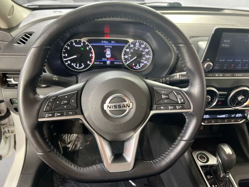Used 2020 Nissan Sentra SV FWD image 11