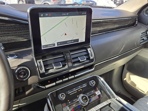 Used 2020 Lincoln Navigator Black Label image 34