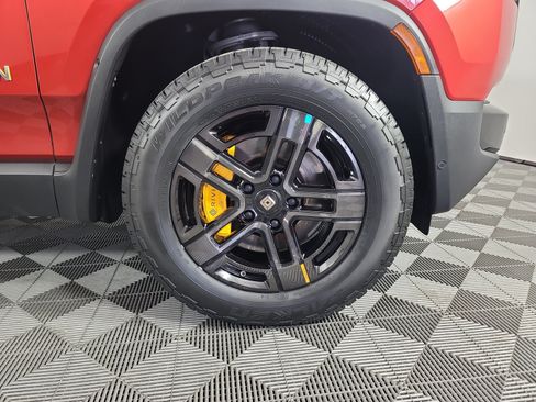 Used 2023 Rivian R1T Adventure Quad AWD/4WD image 11