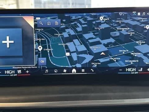 Used 2026 BMW X6 xDrive40i AWD/4WD image 20