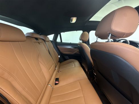 Used 2017 BMW X6 xDrive50i image 33