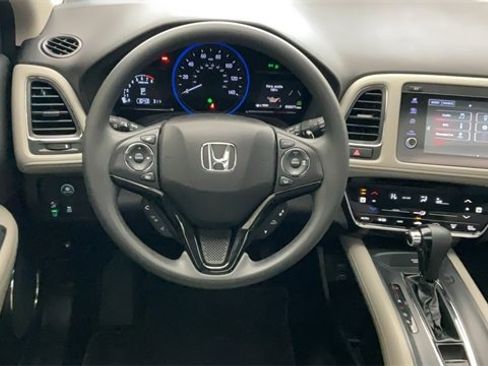 Certified 2022 Honda HR-V EX image 4
