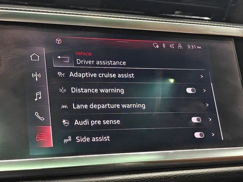 Used 2022 Audi Q3 2.0T Premium Plus w/ Premium Plus Package AWD/4WD image 42