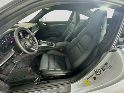 New 2025 Porsche 911 Carrera image 5