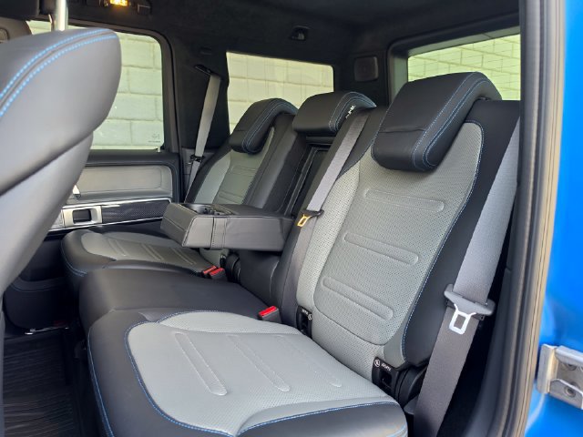 Used 2025 Mercedes-Benz G 580 w/ EQ Technology image 36