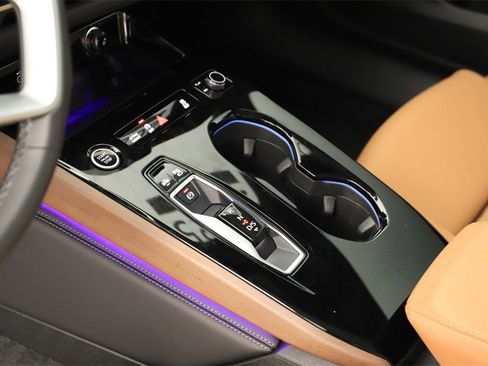 Used 2025 Audi A5 2.0T Prestige w/ 19" Wheel Package image 17