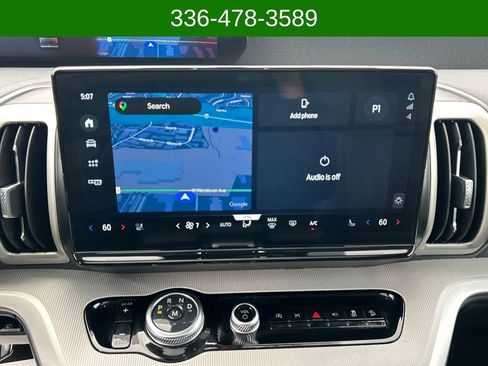 Used 2025 Ford Expedition Max Active AWD/4WD image 18