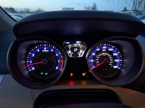 Used 2013 Hyundai Elantra GLS w/ Preferred Pkg image 24