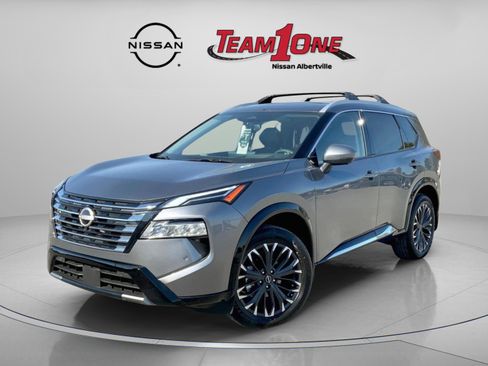 New 2025 Nissan Rogue Platinum w/ Platinum Premium Package image 2