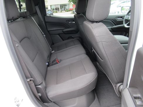 New 2026 GMC Canyon Elevation w/ Convenience Package RWD image 33