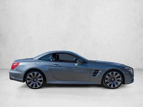 Used 2017 Mercedes-Benz SL 450 image 4