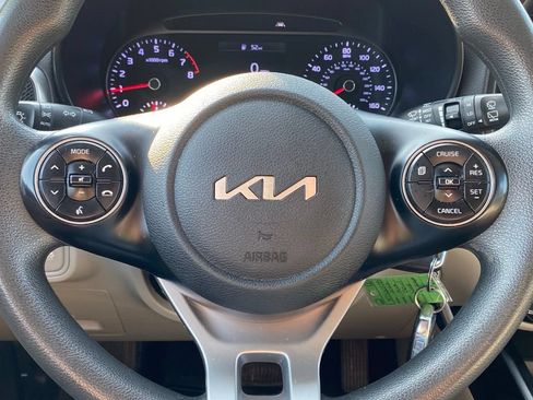 Used 2022 Kia Soul LX w/ Technology Package FWD image 20