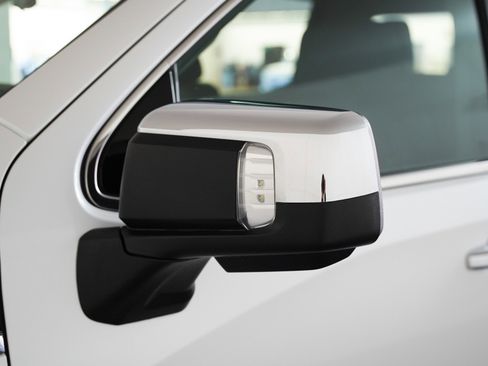 Used 2024 GMC Sierra 1500 Denali image 24