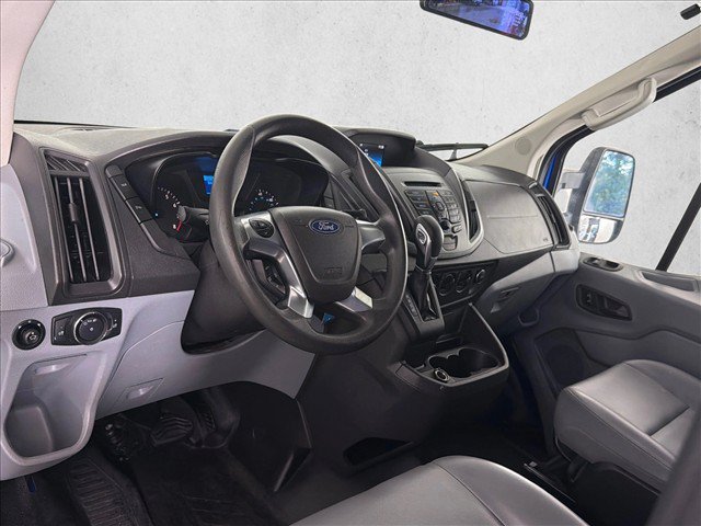 Used 2018 Ford Transit 250 148 Medium Roof RWD image 21