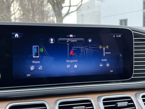 Certified 2025 Mercedes-Benz GLE 450e GLE 450e w/ Driver Assistance Package image 23