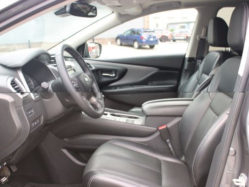 Used 2020 Nissan Murano SL w/ Moonroof Package AWD/4WD image 13
