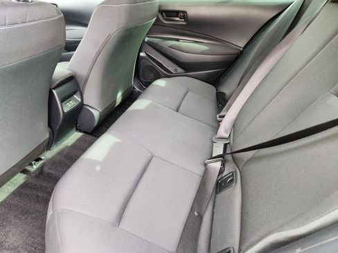 Used 2023 Toyota Corolla LE image 8