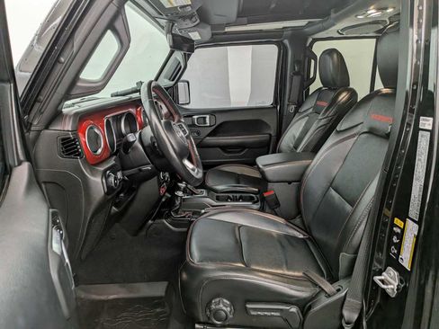 Used 2023 Jeep Wrangler Unlimited Rubicon w/ Cold Weather Group image 17