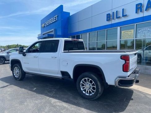 Used 2024 Chevrolet Silverado 2500 LTZ w/ LTZ Convenience Package AWD/4WD image 2