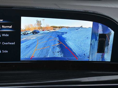 Used 2024 Cadillac Escalade ESV V image 28