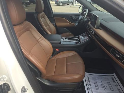 Used 2023 Lincoln Aviator Reserve w/ Elements Package Plus image 28
