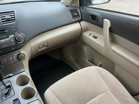 Used 2008 Toyota Highlander 2WD image 18