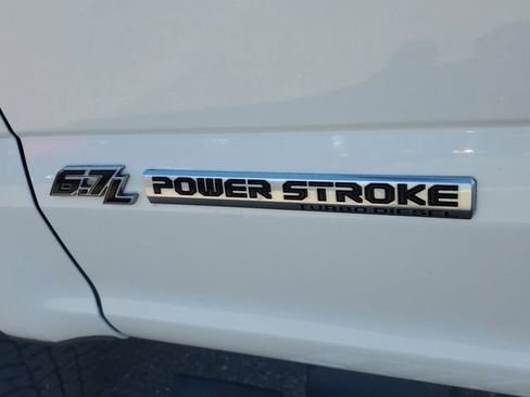 Used 2021 Ford F250 Lariat w/ Lariat Ultimate Package image 7